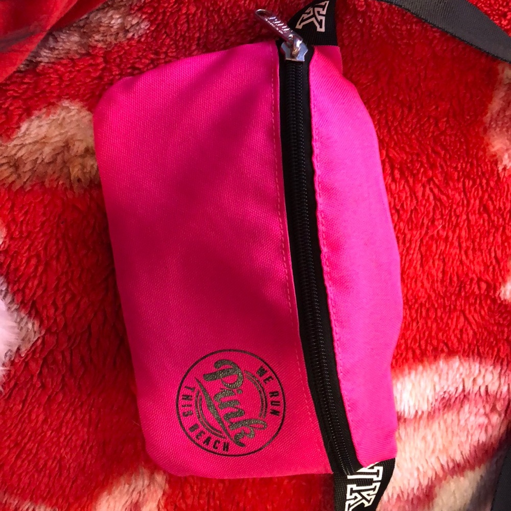 PINK Fannypack